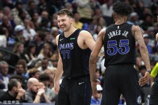 业内人士普 业内人士普