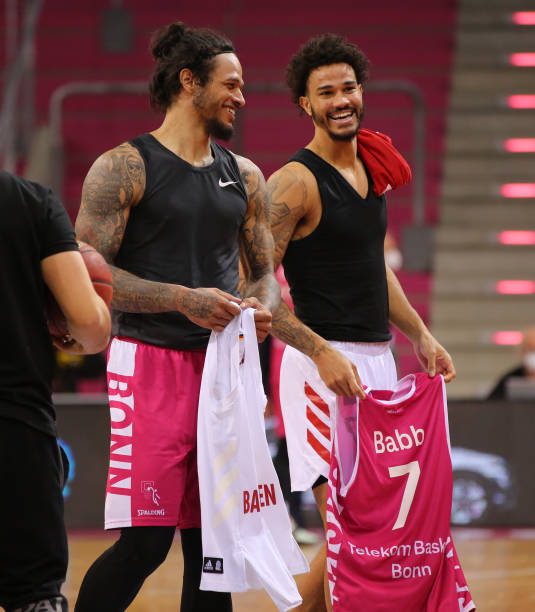 B级联赛中 B级联赛中