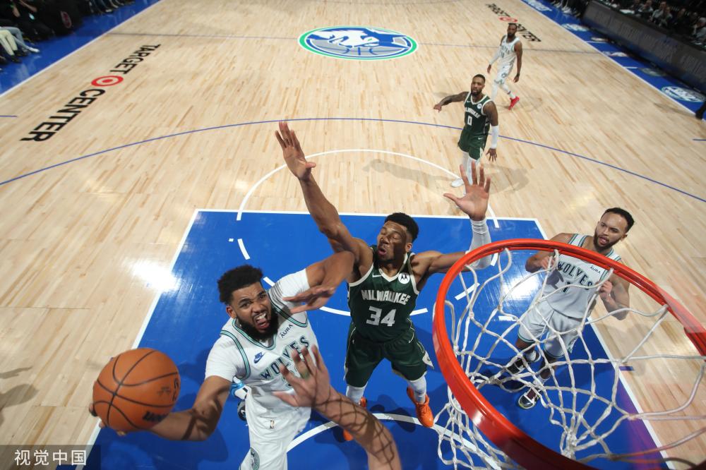 球应声入网 球应声入网