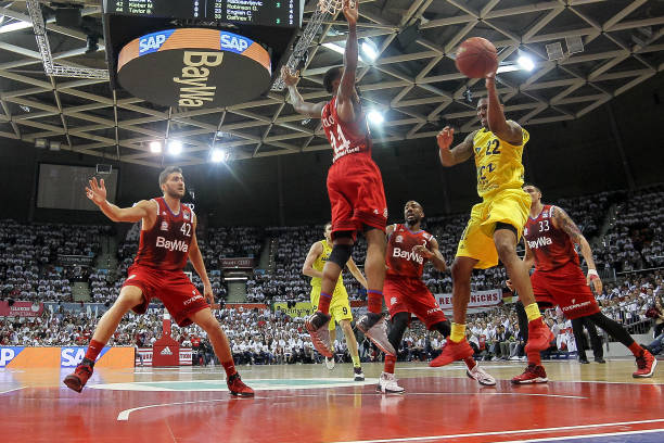 比技战术更 比技战术更